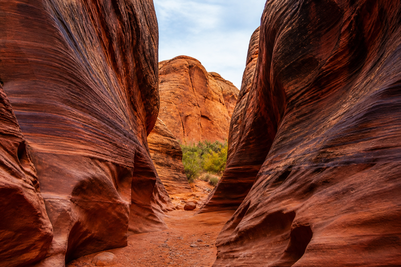 Red rock scenery near Kanab Utah real estate